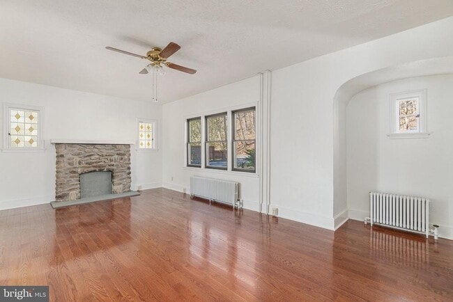 20 Easton Rd in Riegelsville, PA - Building Photo - Building Photo