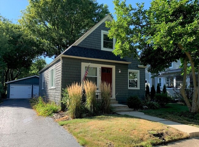 property at 321 N Wright St