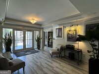 1075 Peachtree Walk NE in Atlanta, GA - Building Photo - Building Photo