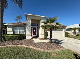 11738 Spindrift Loop in Hudson, FL - Building Photo