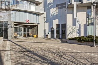 50 Absolute Ave in Mississauga, ON - Building Photo - Building Photo