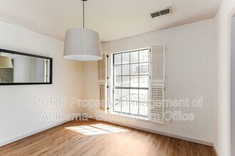 6107 Crest Green Rd in Birmingham, AL - Building Photo - Building Photo