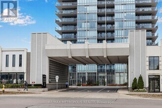 88 Park Lawn Rd in Toronto, ON - Building Photo - Building Photo