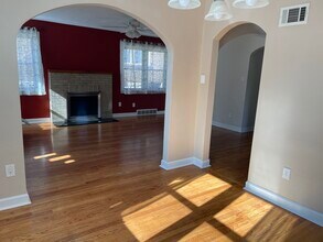 7411 Bruno Ave in Richmond Heights, MO - Building Photo - Building Photo