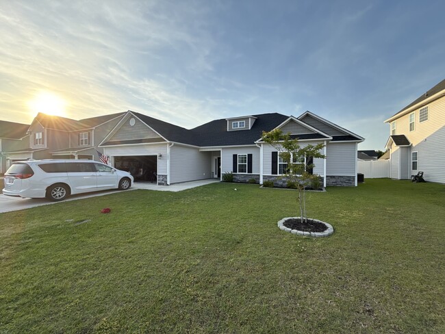 property at 1005 Clydesdale Ct