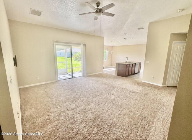 1072 Flintlock Ave SE in Palm Bay, FL - Building Photo - Building Photo