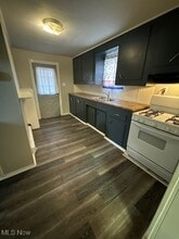 320 Woodlawn Ave in Zanesville, OH - Building Photo - Building Photo