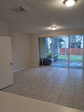 9759 Lago Dr in Boynton Beach, FL - Building Photo - Building Photo