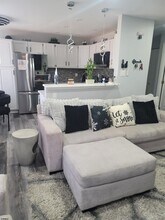 4826 Green Ash Ln in Hamilton, NJ - Building Photo - Building Photo