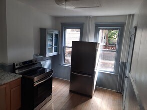 429 N 10th Ave E, Unit 429 in Duluth, MN - Building Photo - Building Photo
