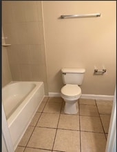 5130 SE 29th St, Unit B in Ocala, FL - Building Photo - Building Photo