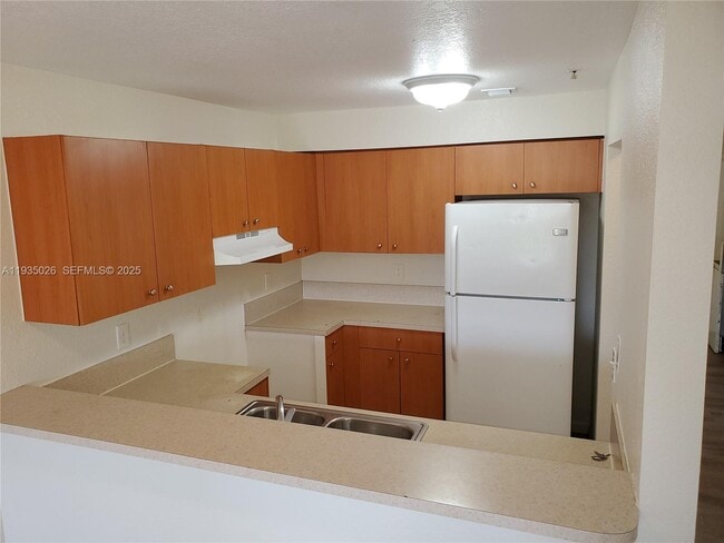 14238 NW 17th Ave in Opa Locka, FL - Building Photo - Building Photo