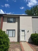 3164 Cheltenham Ct in Gibsonia, PA - Building Photo