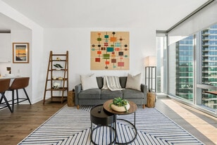 399 Fremont St in San Francisco, CA - Building Photo