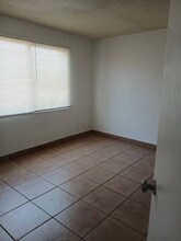 2308 E Broadway Rd, Unit 2308 A in Mesa, AZ - Building Photo - Building Photo