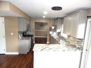 1216 Calico Ave in Naperville, IL - Building Photo - Building Photo