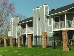 South Mall Apartments in Montgomery, AL - Building Photo - Building Photo