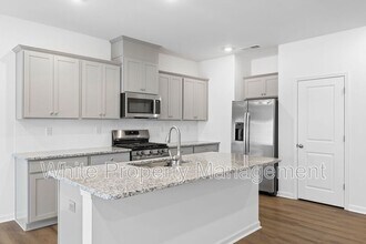 745 Lock Haven Dr NW in Concord, NC - Building Photo - Building Photo