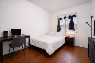 1521 Fontain St in Philadelphia, PA - Building Photo - Building Photo