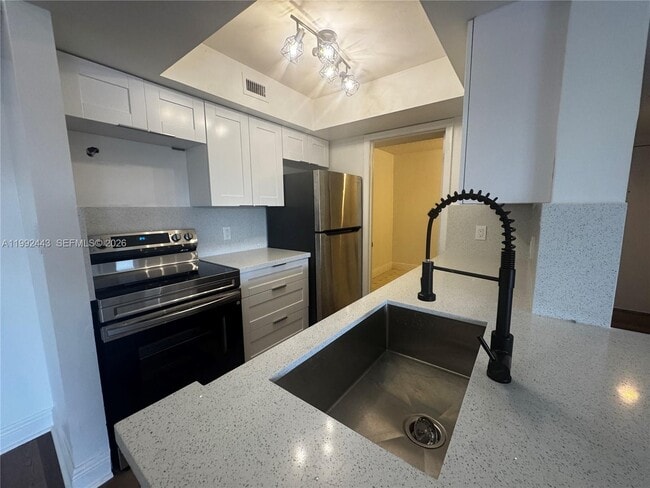 property at 5720 Rock Island Rd