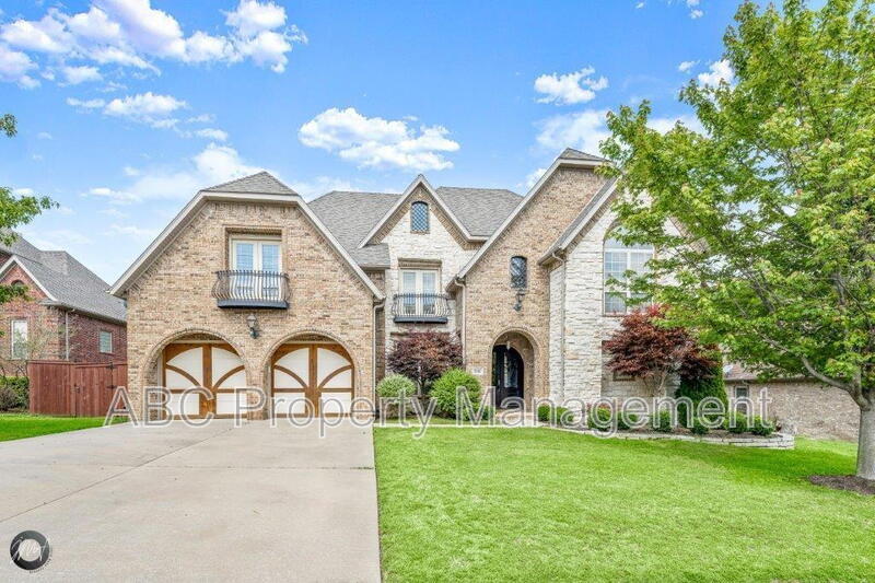 5106 Sloan Cir in Rogers, AR - Building Photo