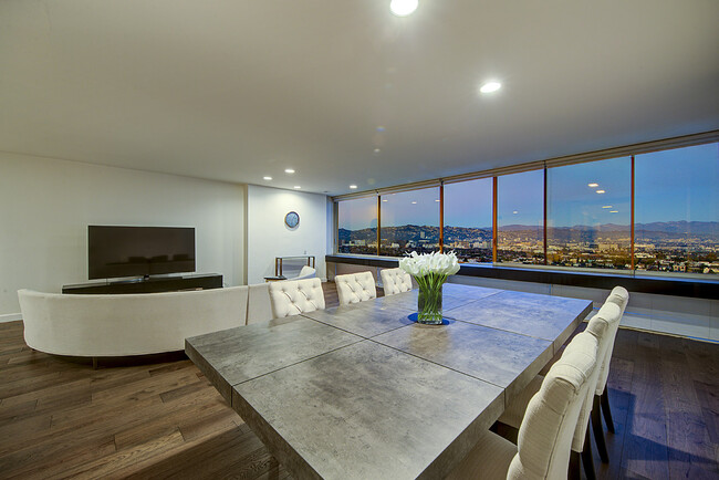 2220 Avenue of the Stars, Unit 1504 in Los Angeles, CA - Building Photo - Building Photo