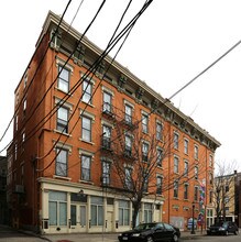 1301 Main St in Cincinnati, OH - Building Photo - Building Photo