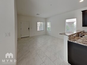 8948 Merry Mullion Ct in Las Vegas, NV - Building Photo - Building Photo