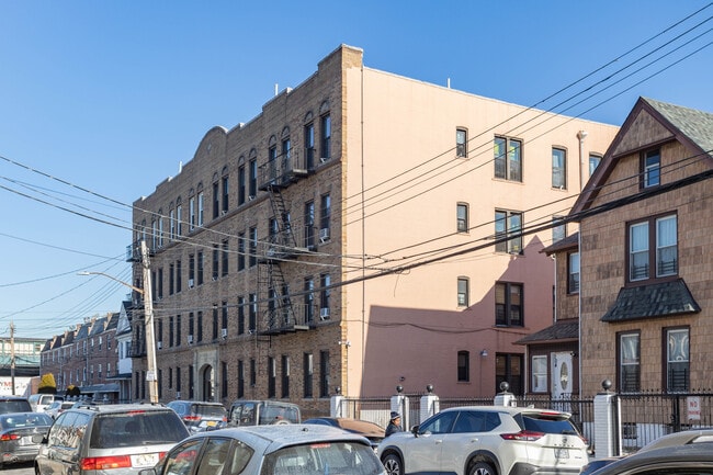 Richmond Arms in Ozone Park, NY - Building Photo - Primary Photo