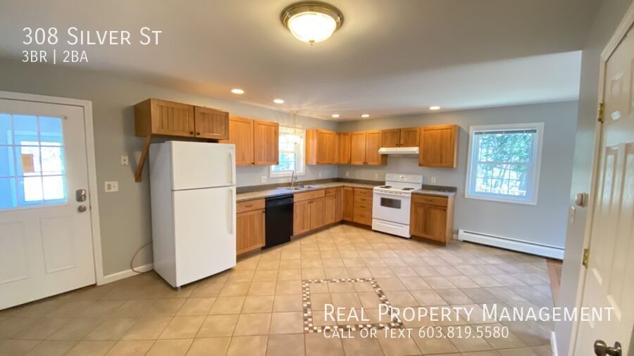 308 Silver St in Middleton, NH - Building Photo
