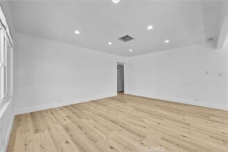 5224 Hallowell Ave in Temple City, CA - Building Photo - Building Photo