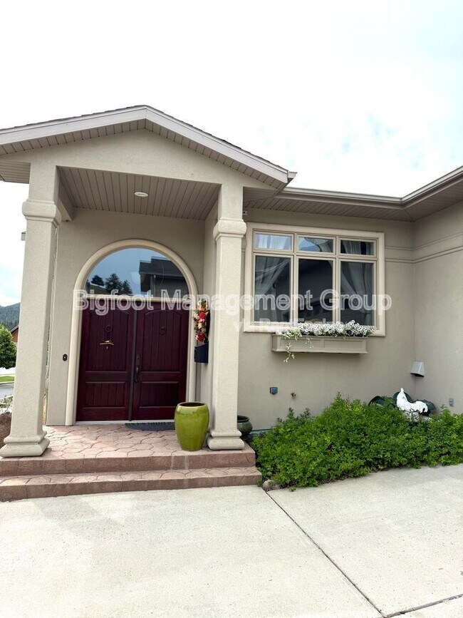 24 Reeders Village Dr in Helena, MT - Building Photo - Building Photo