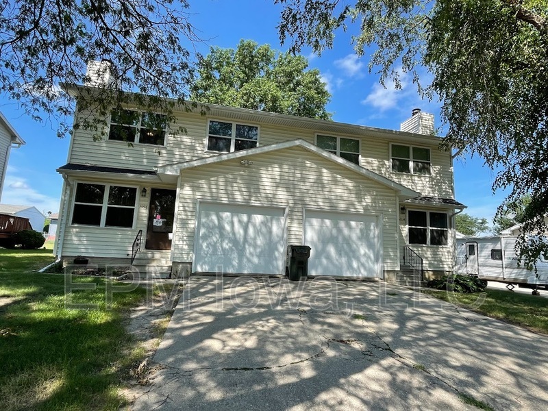 2236 Casper Ave in Waterloo, IA - Building Photo