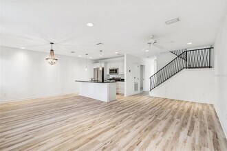 1685 Laurel St in Sarasota, FL - Building Photo - Building Photo