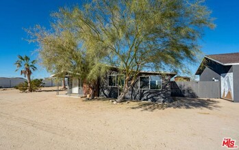 2651 Foxy Flats Rd in Joshua Tree, CA - Building Photo - Building Photo