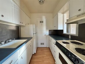 1112 Eagle Dr in Denton, TX - Building Photo - Building Photo