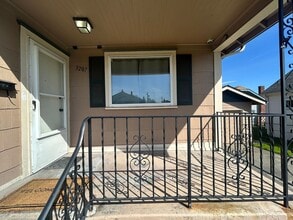 3207 N 7th St in Tacoma, WA - Building Photo - Building Photo