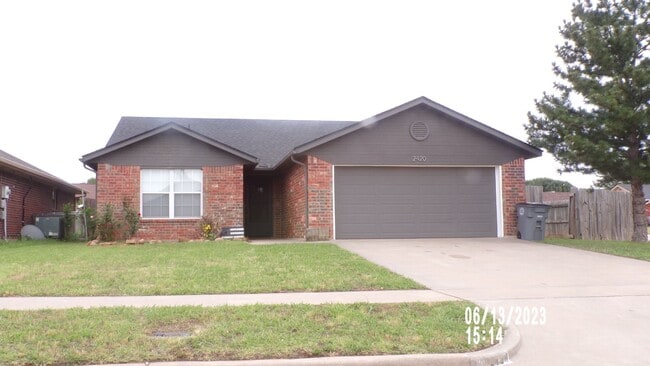 property at 2420 SW 44th St