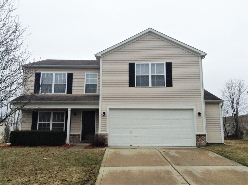 1186 Constitution Dr in Indianapolis, IN - Building Photo