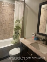 6 Stapleford Crescent in Regina, SK - Building Photo - Building Photo