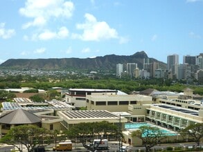 2439 Kapiolani Blvd in Honolulu, HI - Building Photo - Building Photo
