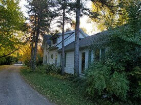 4823 County Road R in Oshkosh, WI - Building Photo