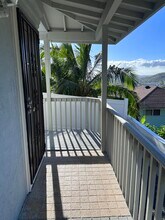 1559 Puolani St in Honolulu, HI - Building Photo - Building Photo
