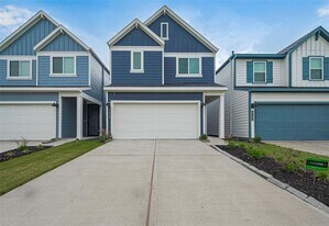 10405 Hadley Pk Trl in Houston, TX - Building Photo