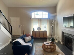 8476 Sewards Bluff Ave, Unit 5006 in Las Vegas, NV - Building Photo - Building Photo