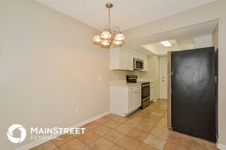 1021 Giovanni St in Deltona, FL - Building Photo - Building Photo