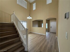 5128 1st Sun St in North Las Vegas, NV - Building Photo - Building Photo