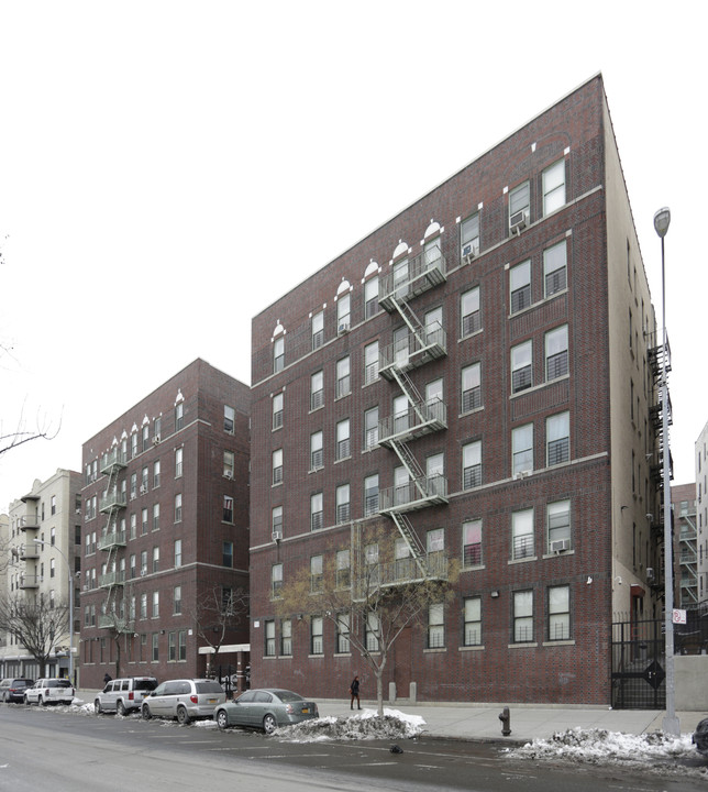 1669-1675 Dr Martin L King Jr Blvd in Bronx, NY - Building Photo