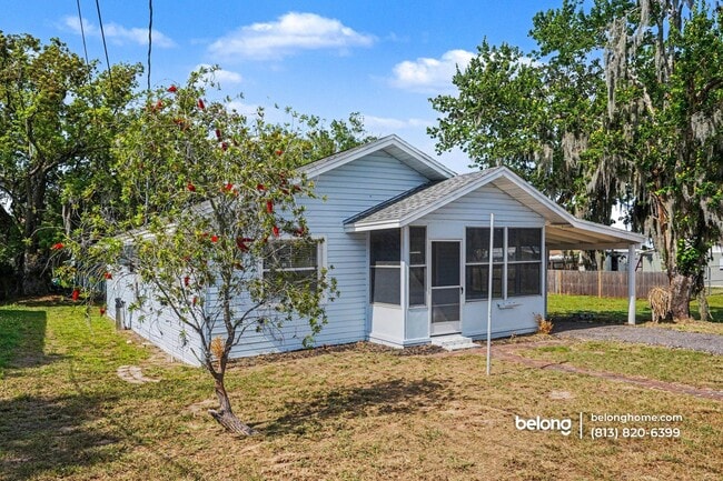 403 Virginia St in Frostproof, FL - Foto de edificio - Building Photo