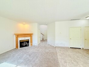 1114 NW 7th Ave in Camas, WA - Building Photo - Building Photo